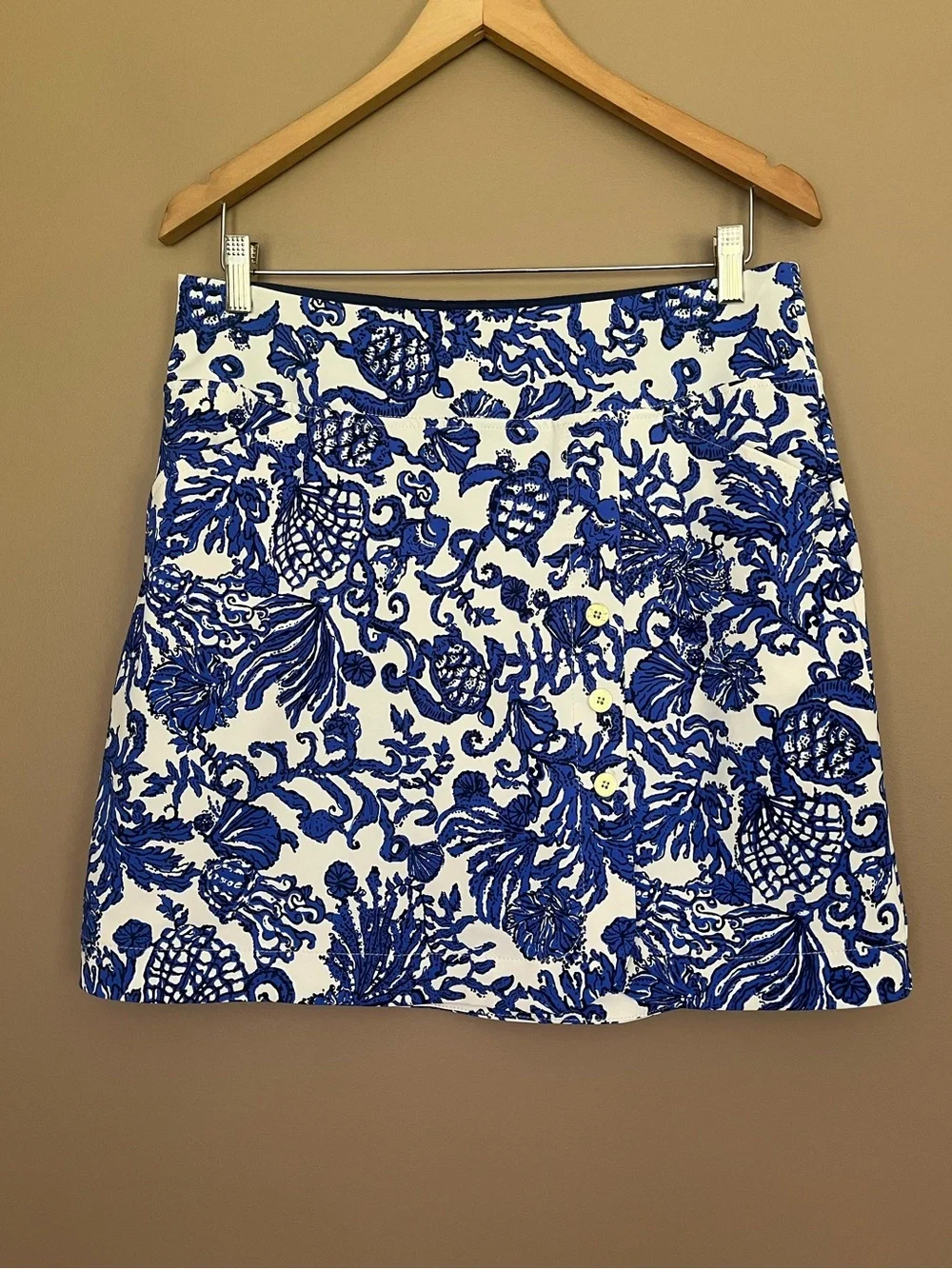 {Lilly Pulitzer} Luxletic Monica Skort in Deeper Coconut Ride With Me - Womens 8